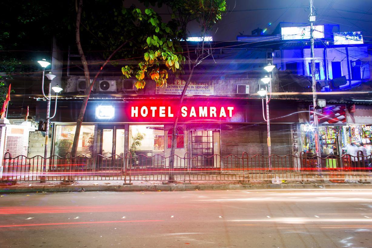 Hotel Samrat Калькутта Экстерьер фото